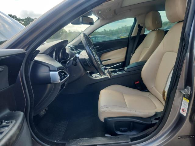 2017 JAGUAR XE PREMIUM SAJAD4BG8HA947143