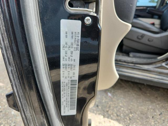 2016 CHRYSLER TOWN & COU - 2C4RC1AG9GR111954