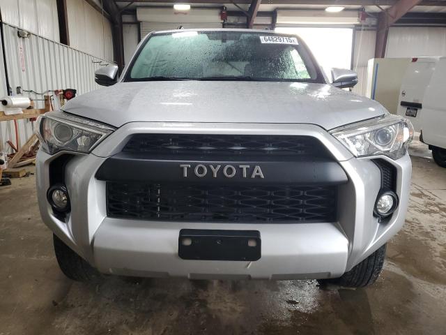 2015 TOYOTA 4RUNNER SR JTEBU5JR7F5265352