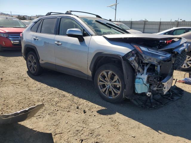 2022 TOYOTA RAV4 XLE PREMIUM JTMB6RFV6ND047838