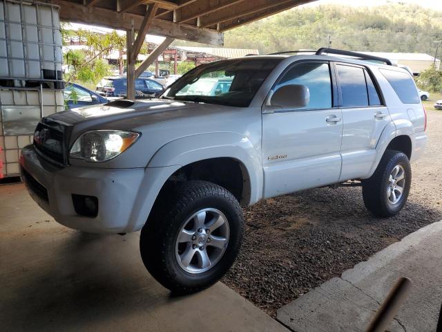 TOYOTA 4RUNNER SR