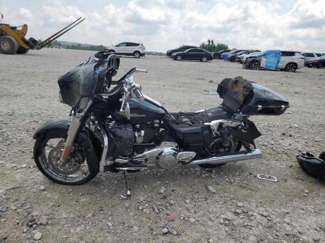 2019 HARLEY-DAVIDSON FLHX - 1HD1KBC11KB647673
