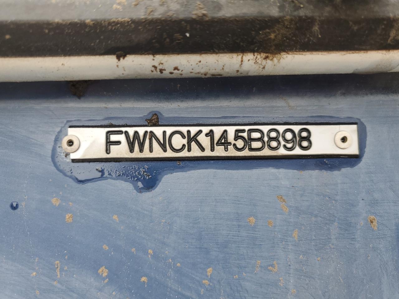 Lot #3215918805 1998 FOUR WINNS BOAT