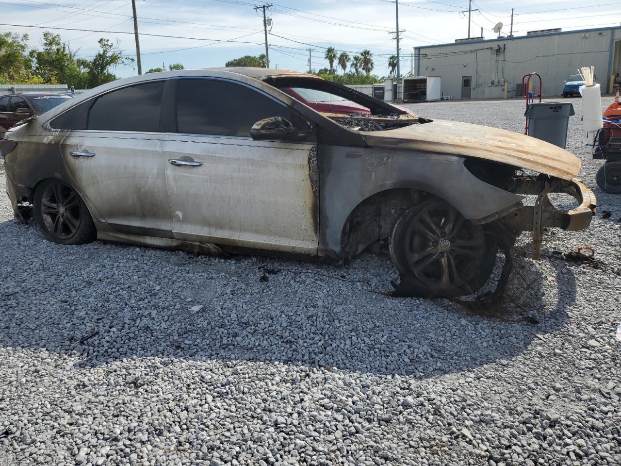 Lot #3305465109 2019 HYUNDAI SONATA LIMITED