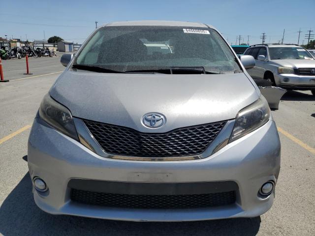2017 TOYOTA SIENNA SE 5TDXZ3DC7HS885008