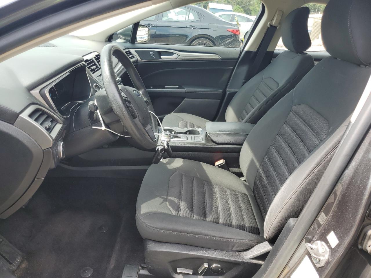 FORD FUSION SE HYBRID