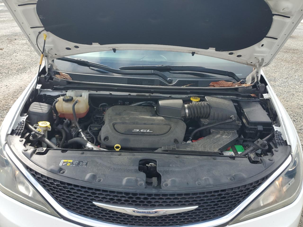 CHRYSLER PACIFICA TOURING L