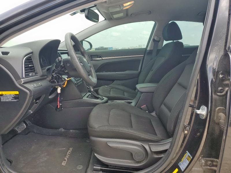 2018 HYUNDAI ELANTRA SE KMHD84LF3JU610627