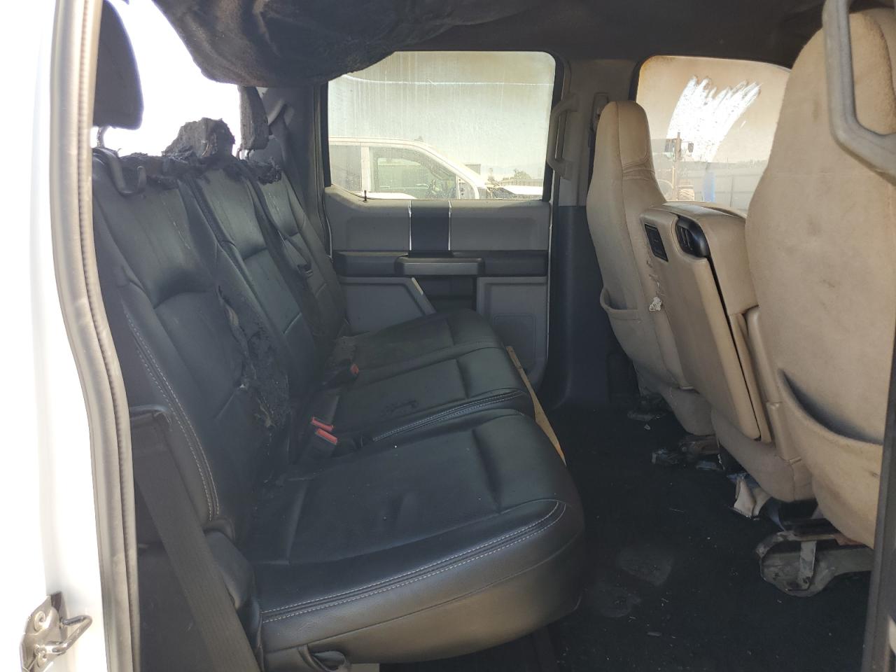 FORD F-250 SUPER DUTY