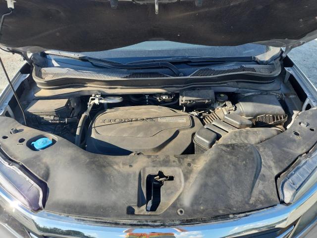 2018 HONDA PILOT LX 5FNYF5H16JB009669