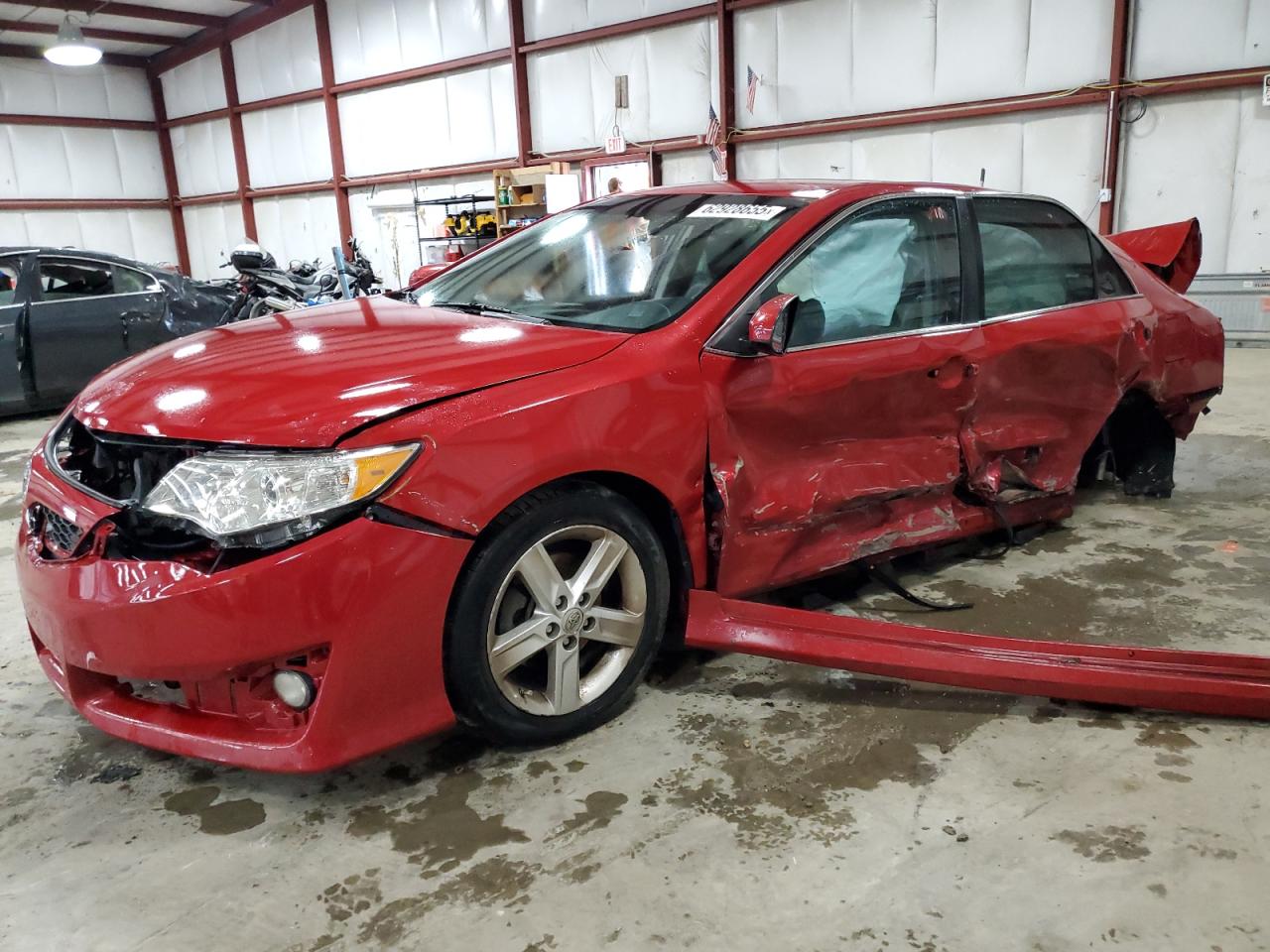 TOYOTA CAMRY L