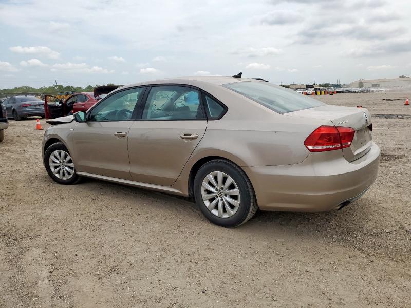 2015 VOLKSWAGEN PASSAT S 1VWAT7A35FC057232