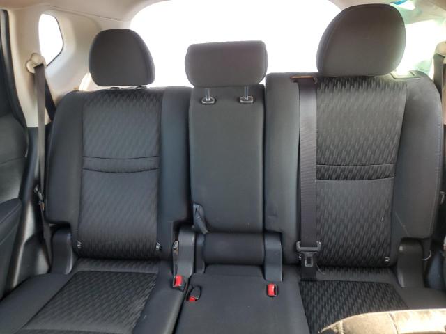2018 NISSAN ROGUE S KNMAT2MV4JP516125
