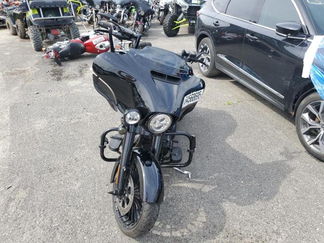 2018 HARLEY-DAVIDSON FLHXS STRE 1HD1KRC11JB638169