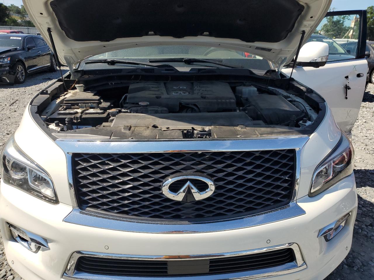 INFINITI QX80