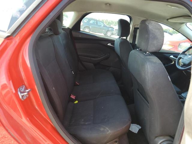 2016 FORD FOCUS SE - 1FADP3K21GL294438