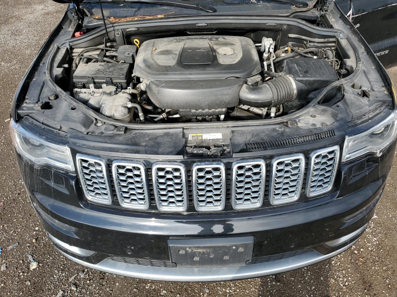 JEEP GRAND CHEROKEE SUMMIT