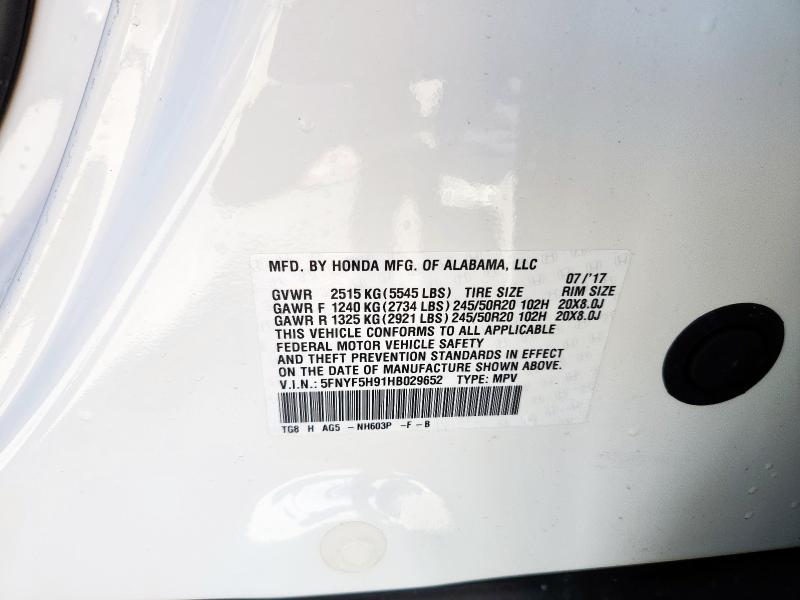 2017 HONDA PILOT TOUR 5FNYF5H91HB029652