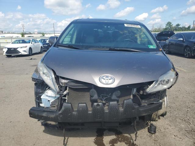 2017 TOYOTA SIENNA XLE 5TDYZ3DC3HS890839