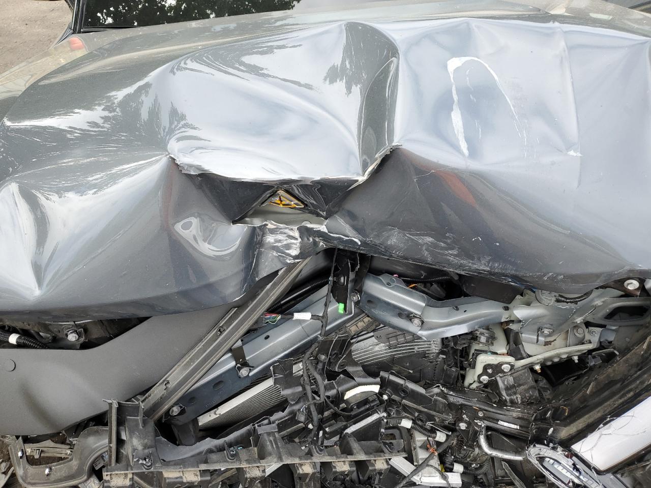 RIVIAN R1S LAUNCH EDITION