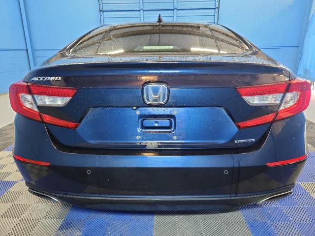 2018 HONDA ACCORD TOU 1HGCV1F98JA113637