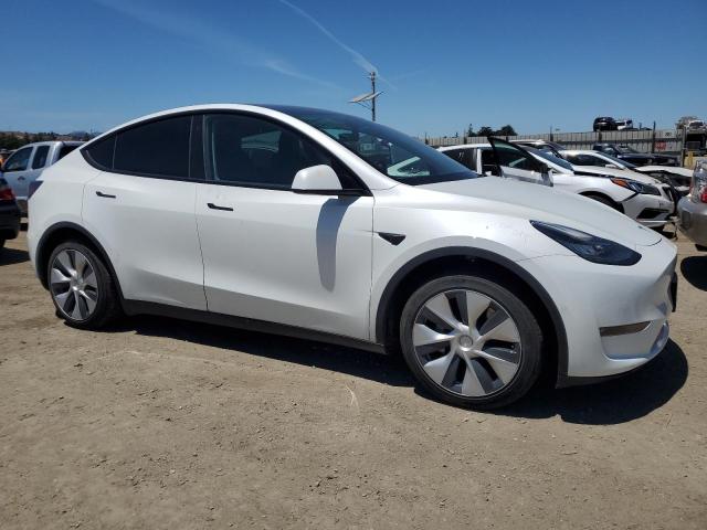 2022 TESLA MODEL Y 7SAYGAEE9NF366611
