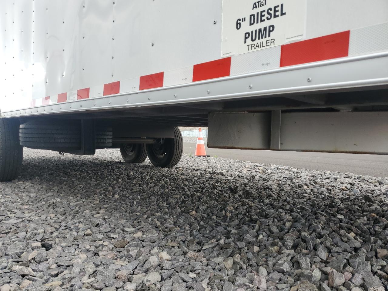 Lot #3266296995 2002 WELLS CARGO TRAILER