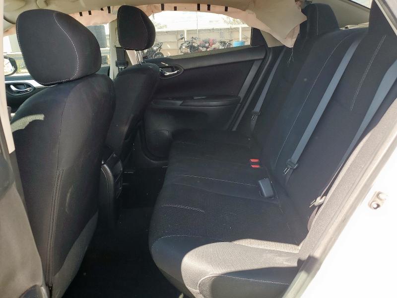 2018 NISSAN SENTRA S 3N1AB7AP2JY212220