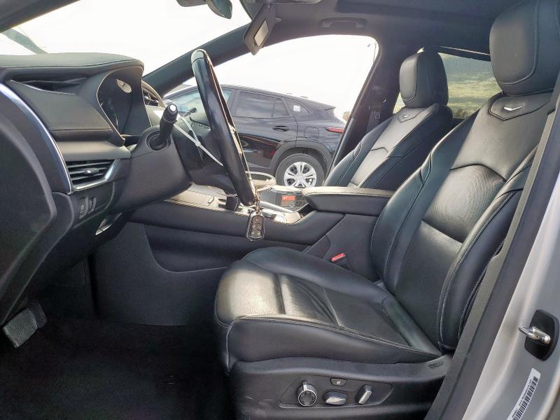 2019 CADILLAC XT4 PREMIU 1GYFZCR42KF103177