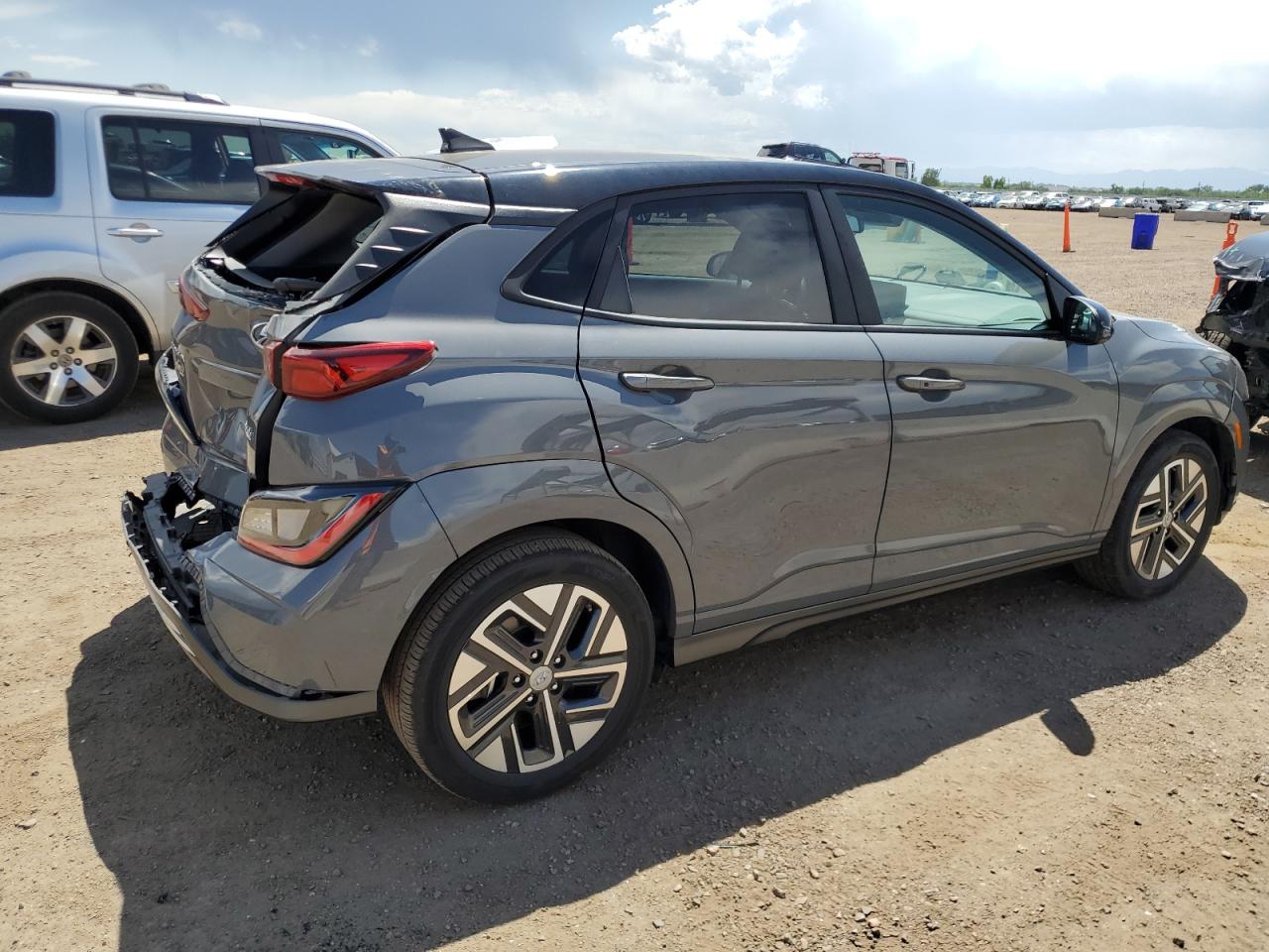 HYUNDAI KONA SE