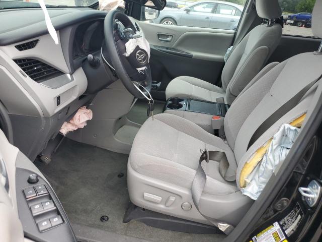 2017 TOYOTA SIENNA LE 5TDKZ3DC1HS849356