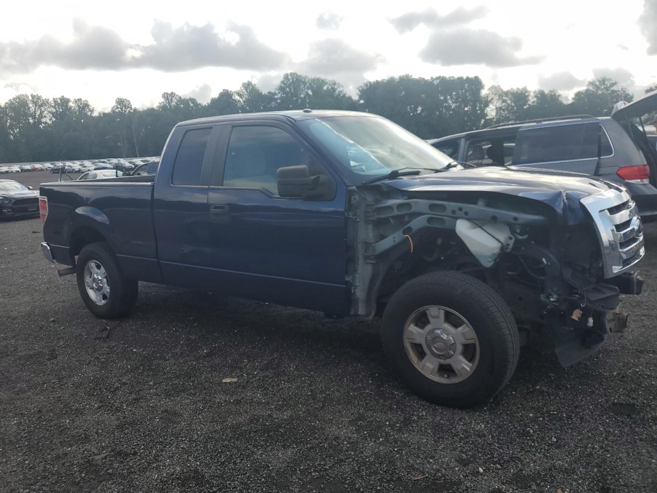 FORD F-150 SUPER CAB