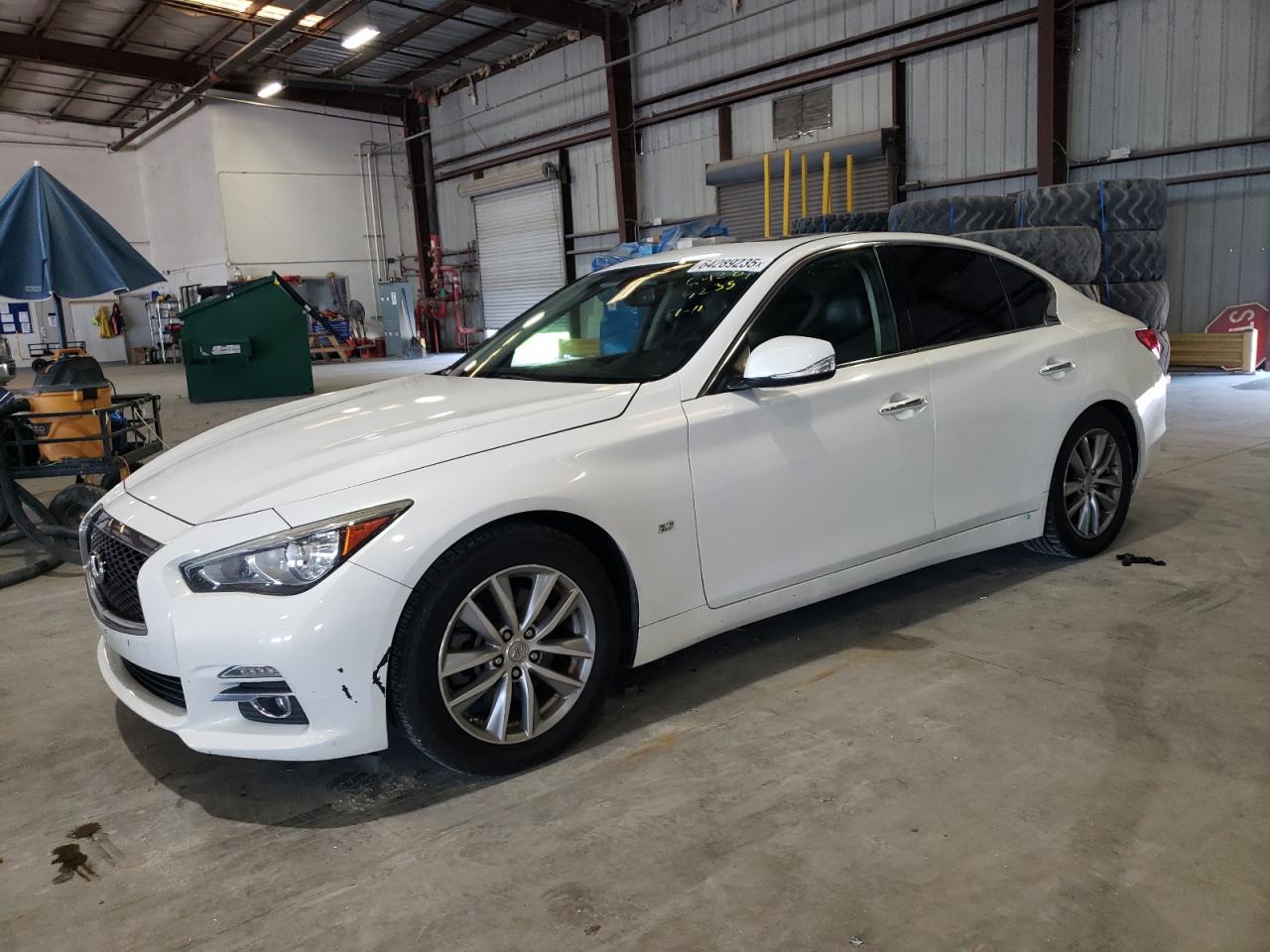 INFINITI Q50 BASE
