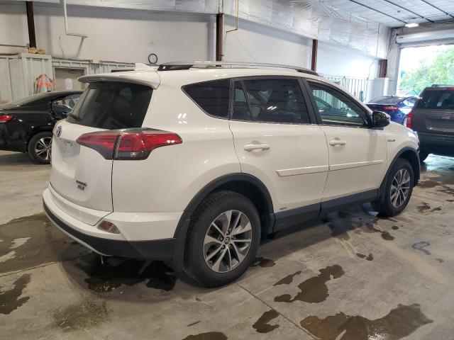 Vin: jtmrjrevxhd061535, lot: 62746785, toyota rav4 le 20173