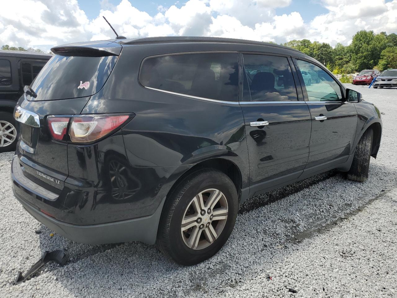 CHEVROLET TRAVERSE LT