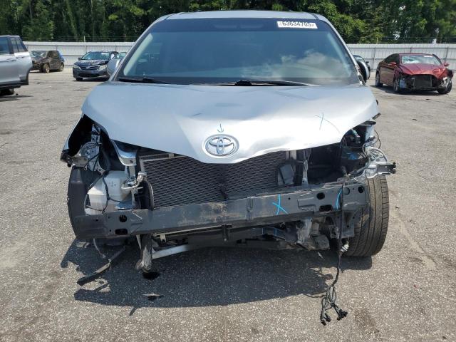 2017 TOYOTA SIENNA XLE 5TDYZ3DC2HS815159