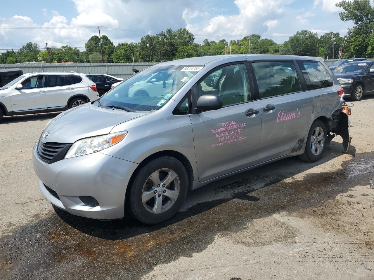 TOYOTA SIENNA