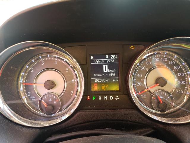 2014 CHRYSLER TOWN & COU - 2C4RC1CG9ER118316
