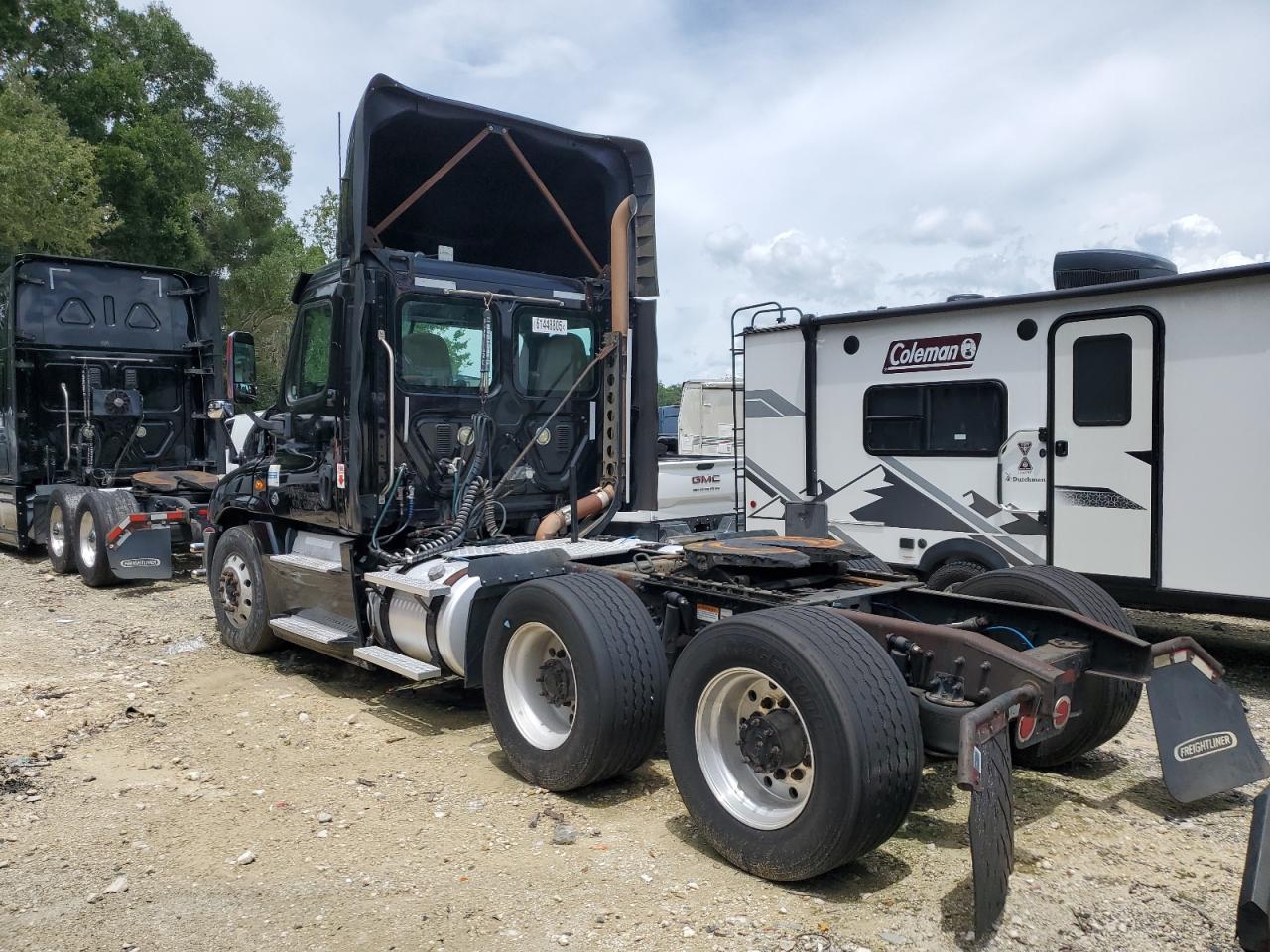 Lot #3211484644 2016 FRHT CASCADIA 125