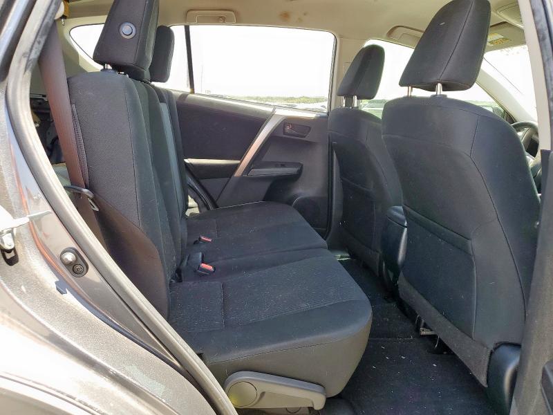 2018 TOYOTA RAV4 LE - JTMZFREV5JD112625