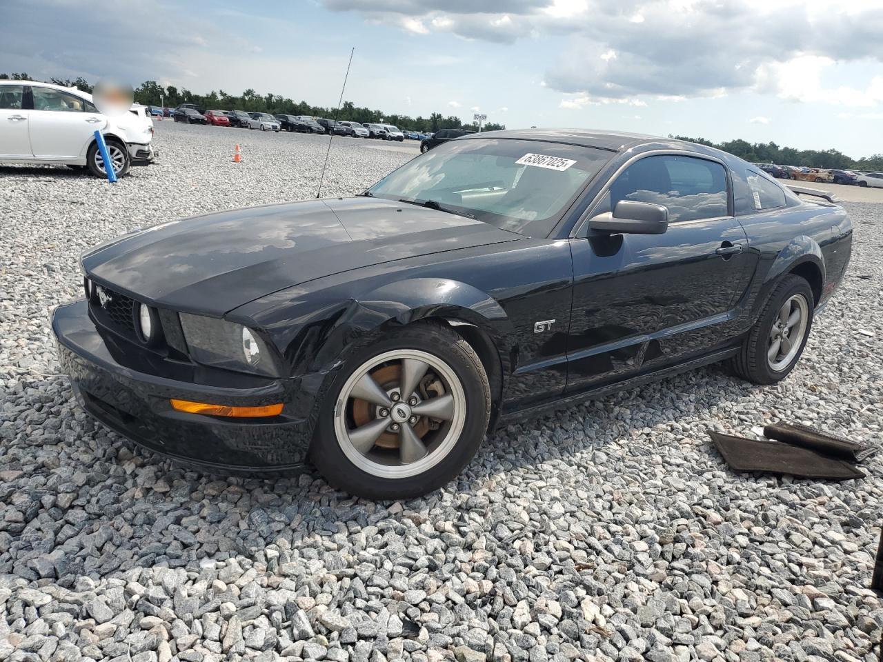 Ford Mustang gt 2005