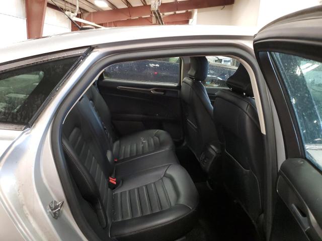 2018 FORD 1110 3FA6P0HD7JR176130