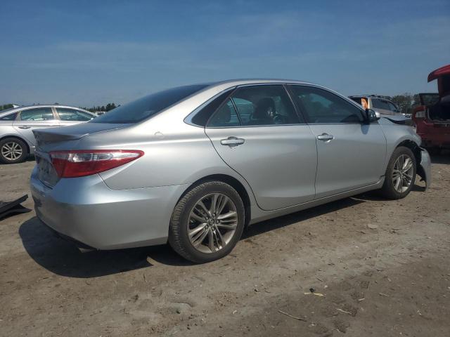 Vin: 4t1bf1fk8hu293975, lot: 62793925, toyota camry le 20173
