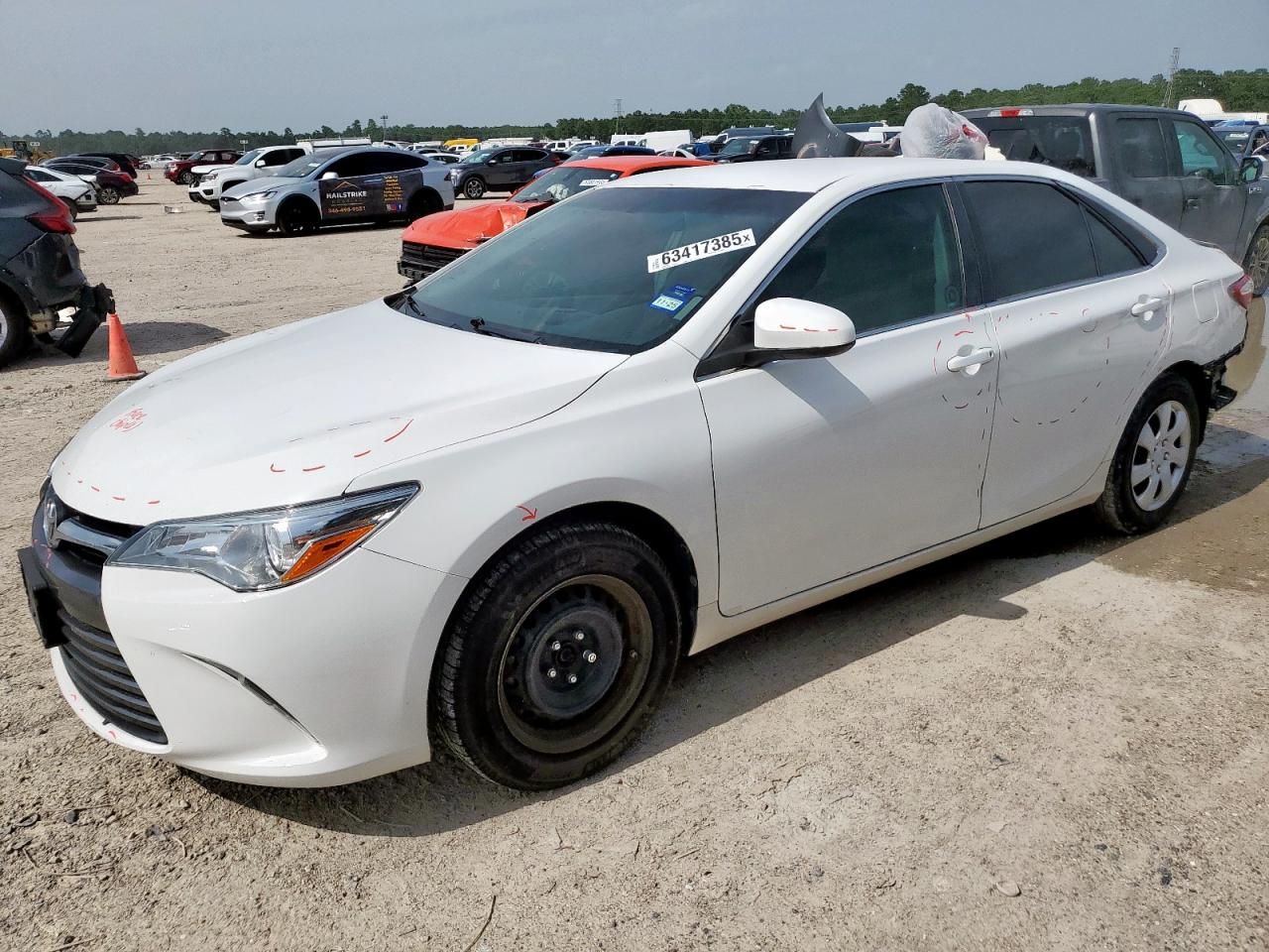 Toyota Camry le 2015