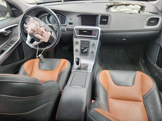 2018 VOLVO V60 CROSS YV440MWKXJ2052160