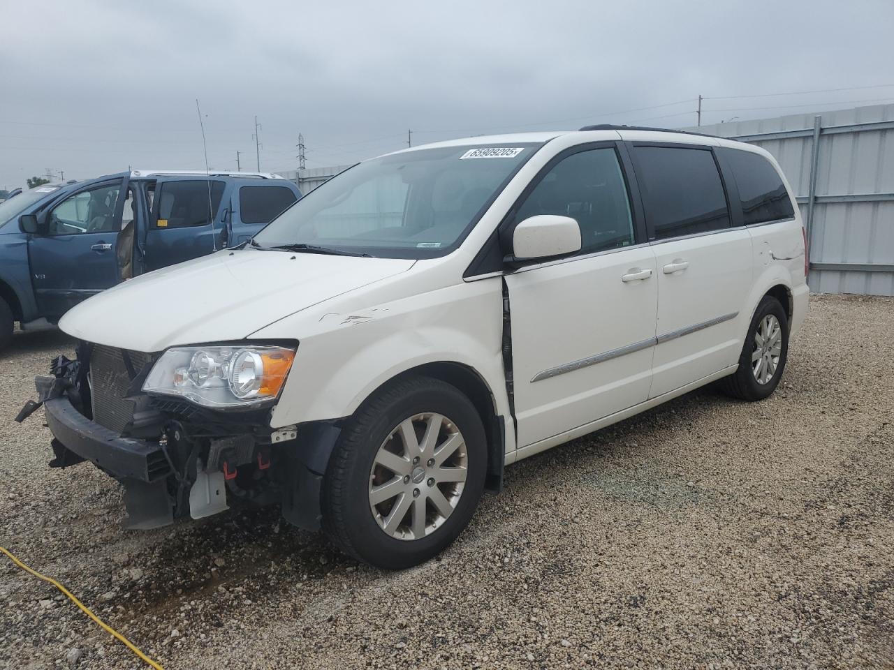 CHRYSLER TOWN & COUNTRY TOURING