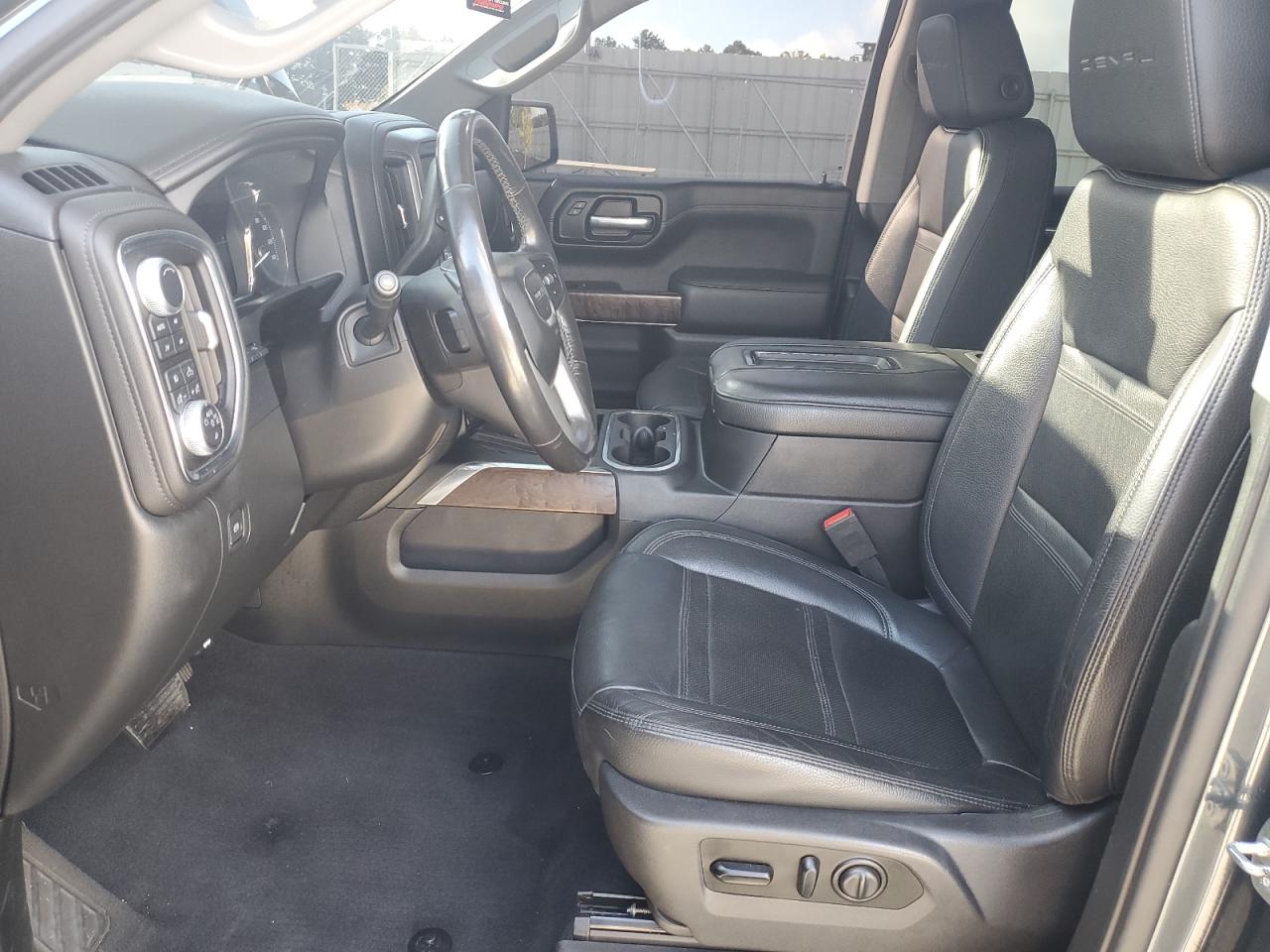 GMC SIERRA K1500 DENALI