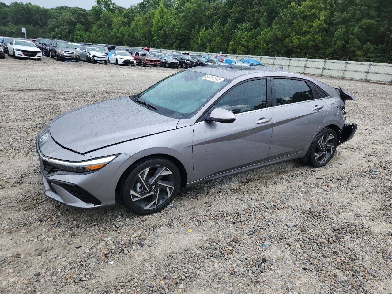 HYUNDAI ELANTRA LIMITED
