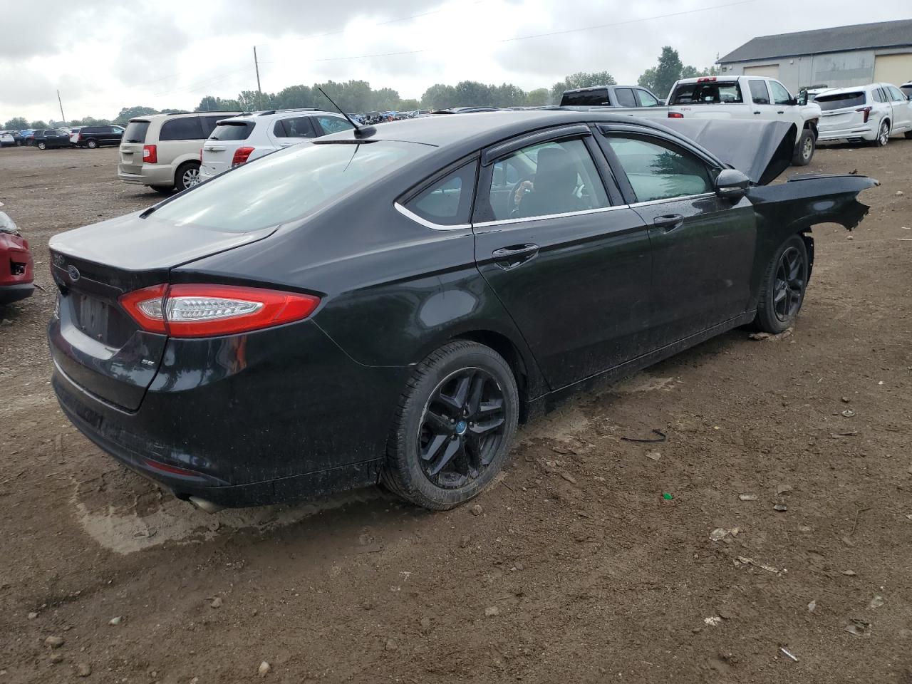 FORD FUSION SE