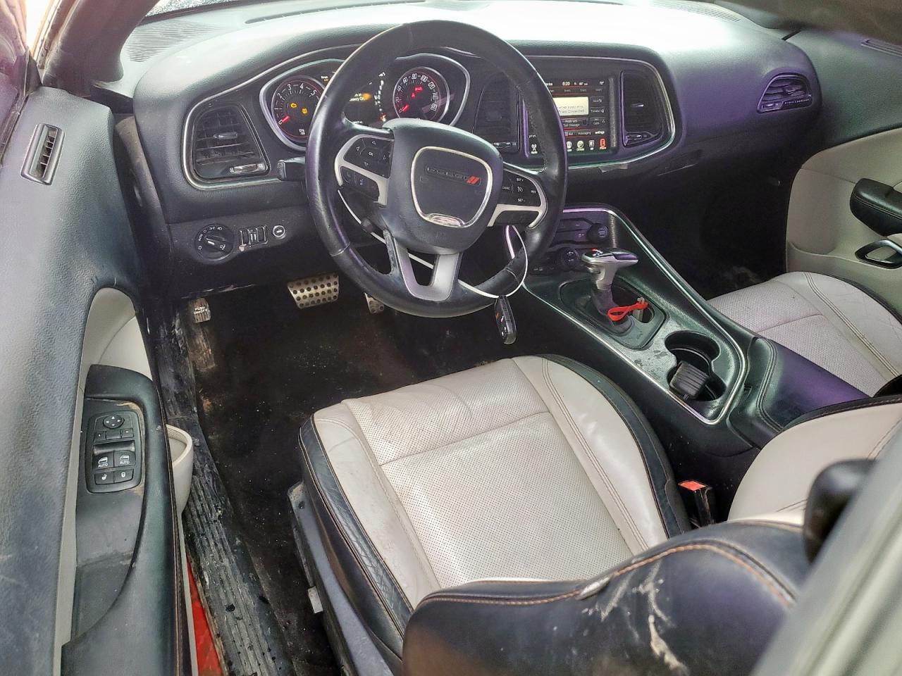 DODGE CHALLENGER SXT